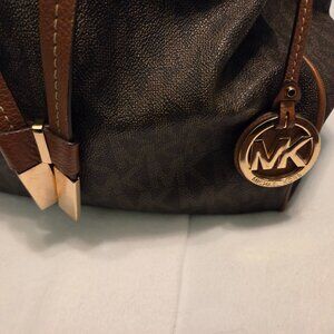 Michael Kors Bucket Drawstring Bag